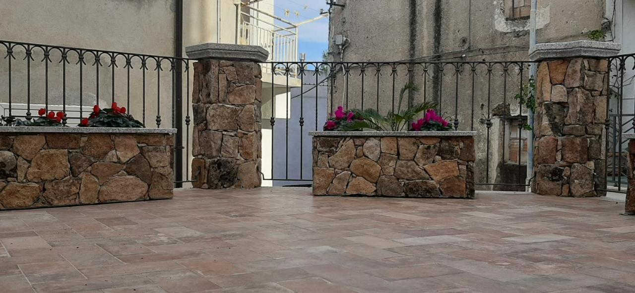 Il Pergolato Villa บารีซาร์โด ภายนอก รูปภาพ